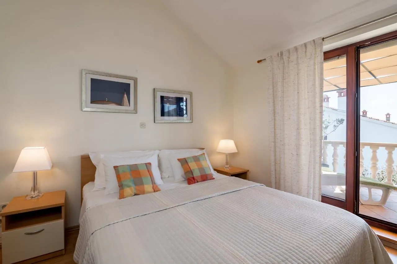 Apartments Rozelyn Ugljan Kroatië